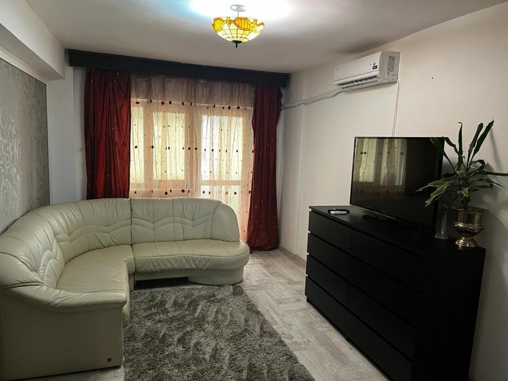 Alfredo Apartament Buzău Exterior foto